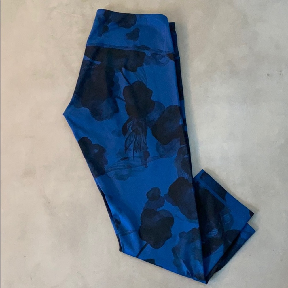 Lululemon cropped leggings